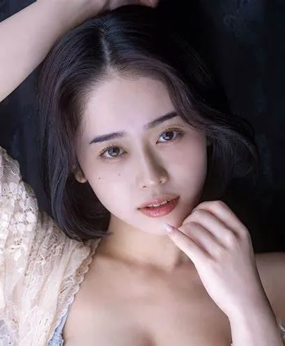 用户深夜放映员的头像